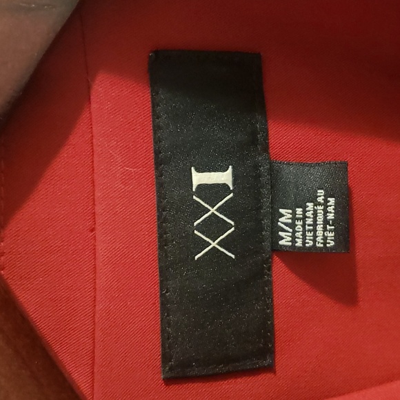 Blazer - Picture 2 of 2